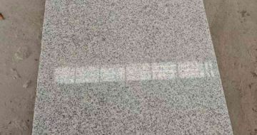 贵阳芝麻白光面毛板