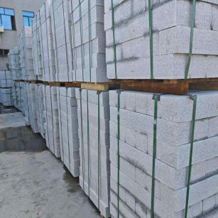 贵阳芝麻白路牙石，路侧石