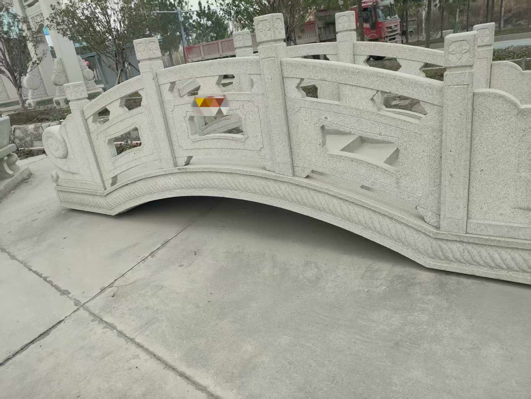 贵阳芝麻白拱桥，石桥