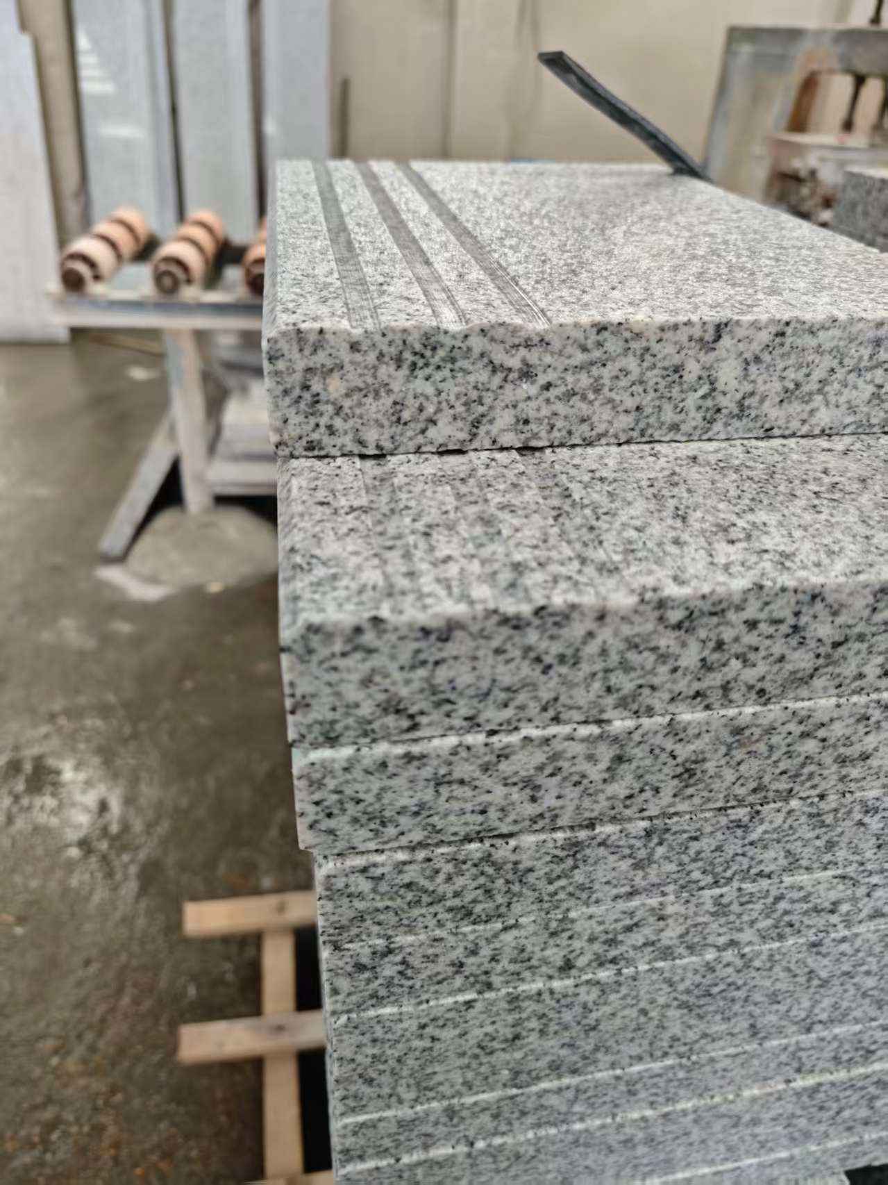 贵阳芝麻白楼梯踏步